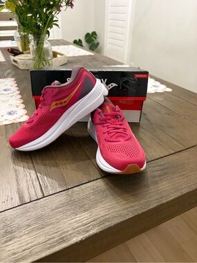 Saucony Women's Pink Running Shoes with Gold Logo